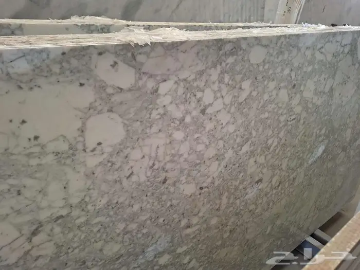 رخام بيانكو فيناتو إيطالي مخفض 9