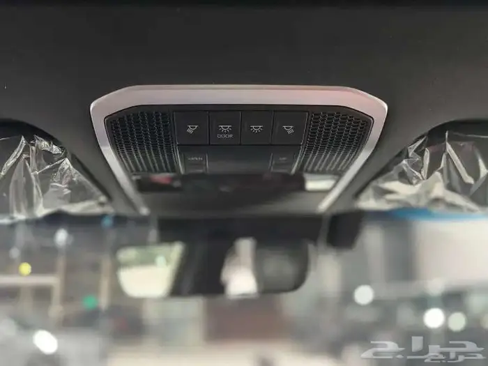 في اكس ار 2025 بريمي فل كامل توين تيربو اللون اسود 10