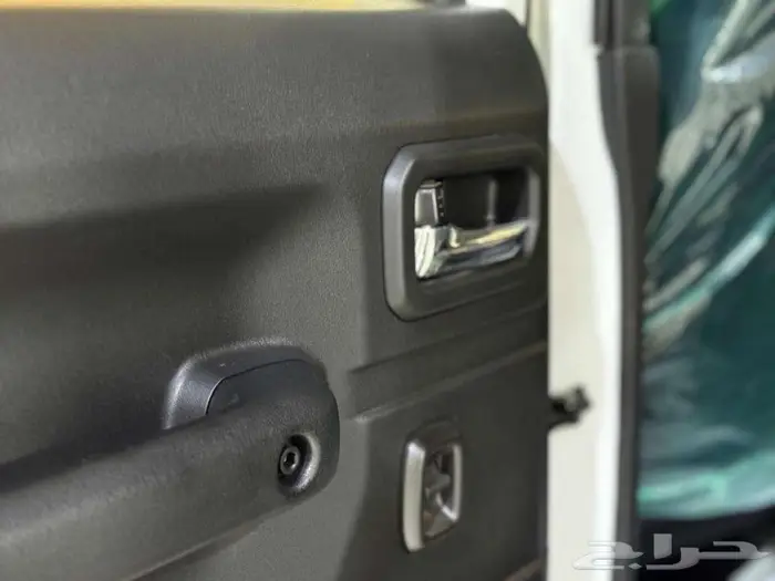 سوزوكي جيمني 2025 كاش واقساط لدى شركة خالد للسيارات 24