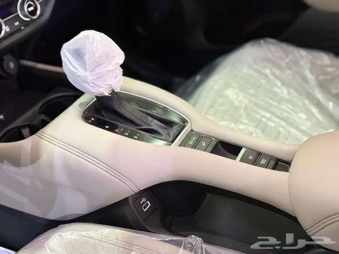 هوندا ZR-V ستاندر 2024   SUV فاخرة بأداء تيربو واقتصاد مدهش 17