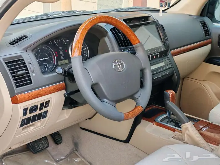 جي اكس ار 3 GXR 8