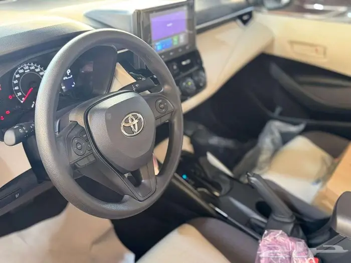 تويوتا كورولا ستاندر 1.6 بريمي 2025 14