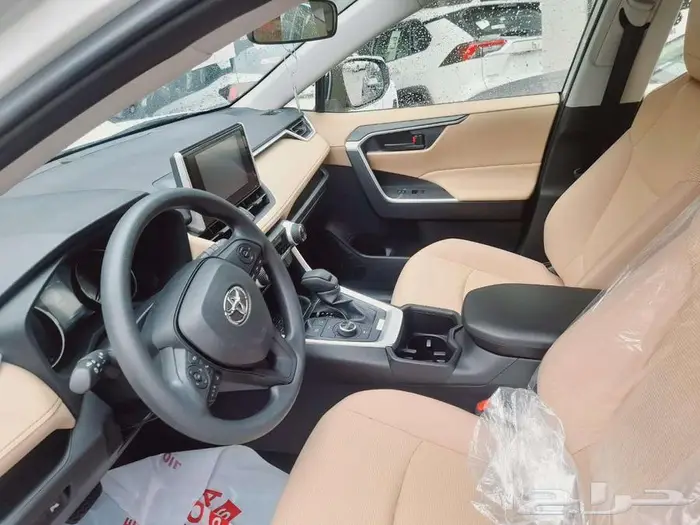 تويوتا راف فور ال اي هايبرد ابيض 2024 11