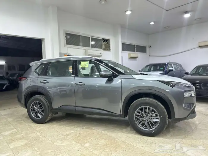 نيسان اكستريل 2025 ستاندر 7 راكب بدون دبل) 3