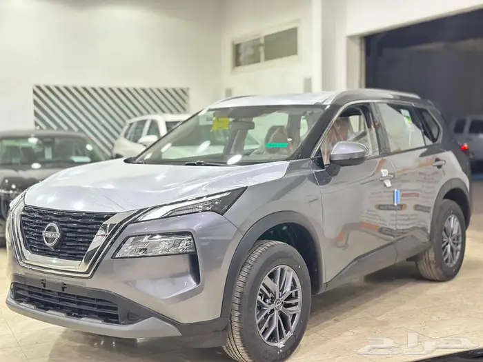 نيسان اكستريل 2025 ستاندر 7 راكب بدون دبل) 2