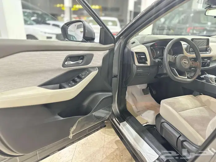 نيسان اكستريل 2025 ستاندر 7 راكب بدون دبل) 11