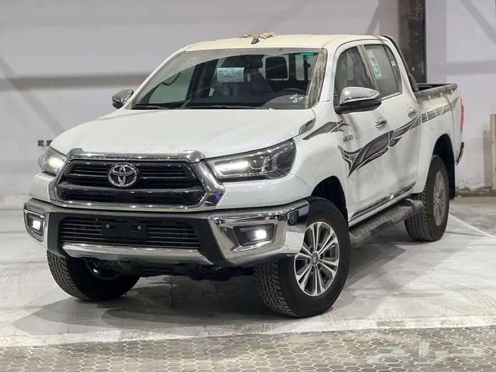 هايلوكس غمارتين S-GLX 4 4 عادي بنزين 2025 1