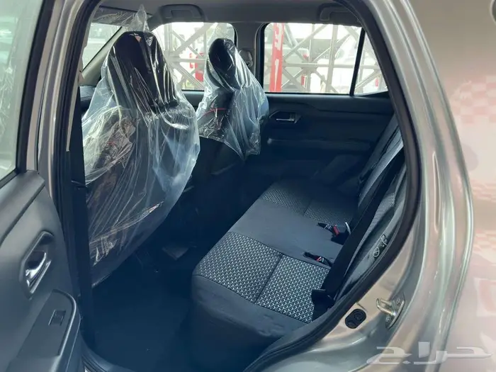 تويوتا رايز xle ستاندر 2026 12