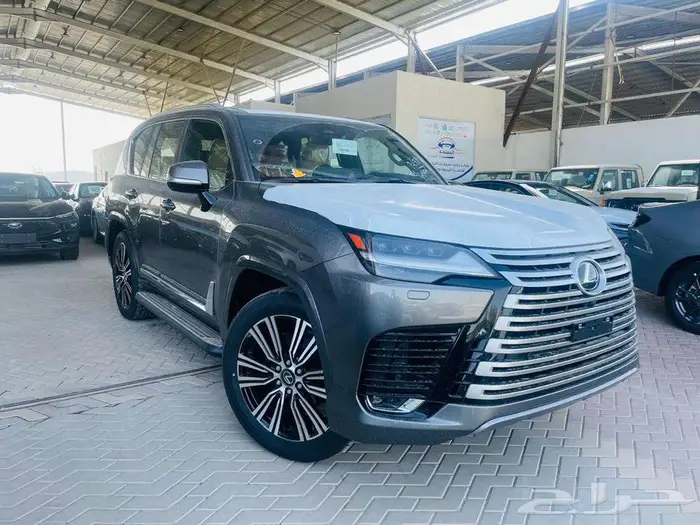 لكزس bb ال اكس 600 موديل 2025 بالنقد والتقسيط 2