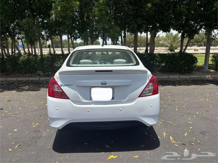 نيسان صني موديل 2021 ممشي 113 الف كيلو سيارة نظيف 4