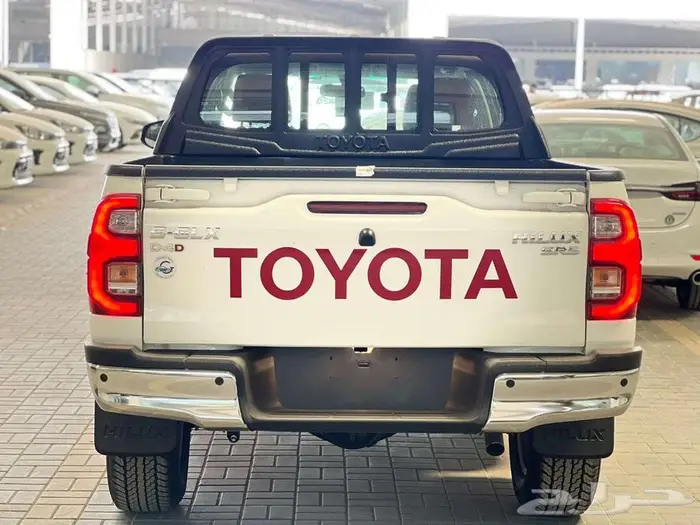 تويوتا هايلكس غمارتين S-GLX سوبر ديزل 2.4 سعودي فل كامل 1