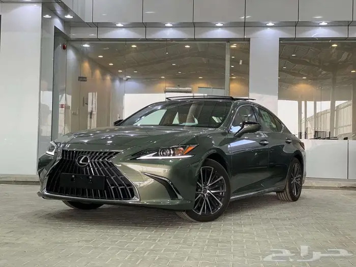 لكزس ES 350 CC بانوراما 2025 - خليجي 1