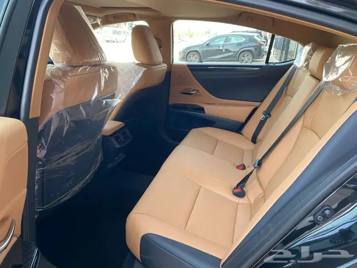 لكزس ES250 2025 استاندر سعودي 8