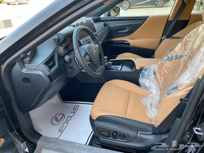 لكزس ES250 2025 استاندر سعودي 11
