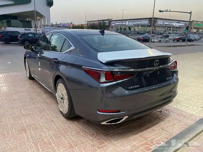 لكزس ES350 CC سعودي 2025 (اسود-تيتانيوم-رمادي- ازرق) 21