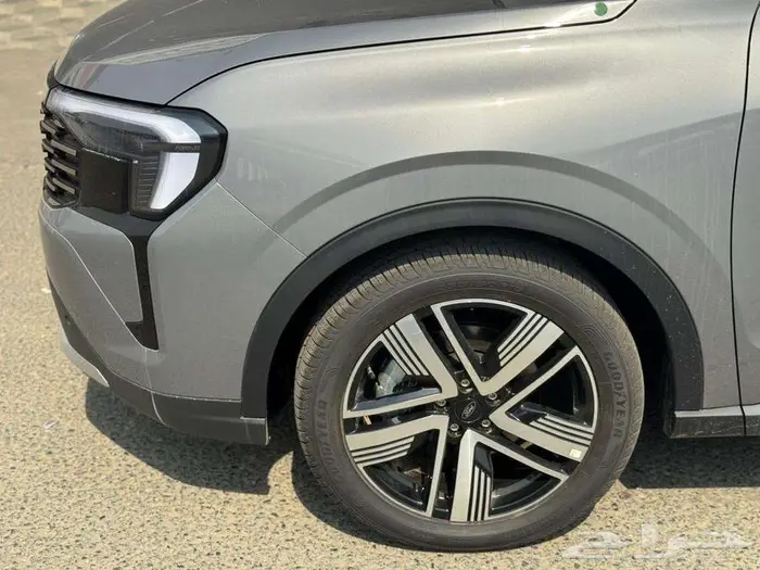 فورد تيرتوري تيتانيوم بلس 2026 9