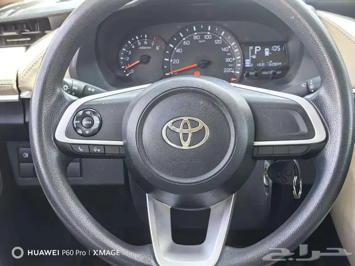 تويوتا يارس واي موديل 2023 24