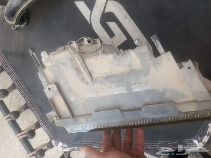 بسعر رخيص قطع مرسيدس w126 23