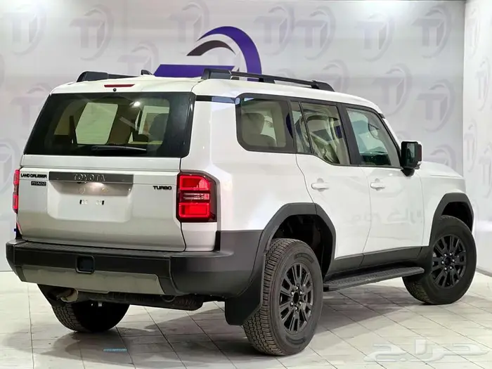 تويوتا برادو TXL2 ديزل 2025 3