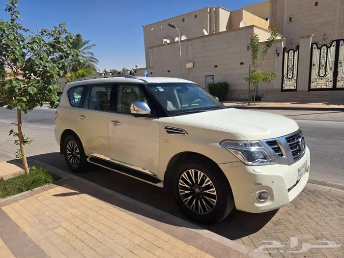 نيسان باترول فل كامل بلاتينيوم 2014 3