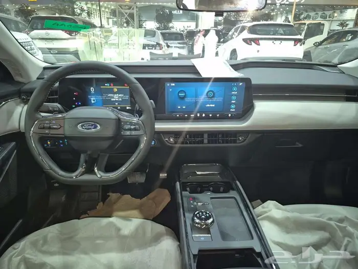 فورد تورس امبيانتى استاندر 2026 5