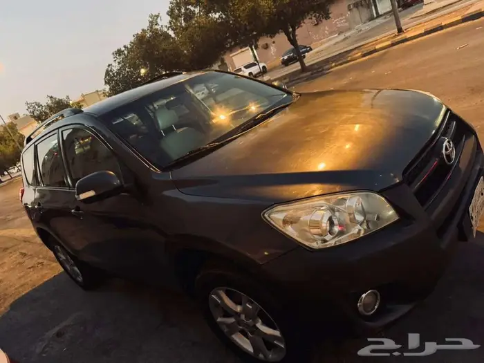 SAR 24000  Toyota RAV4  2011  Automatic  314000 KM 9