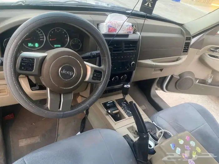 جيب ليبرتي 2011 5