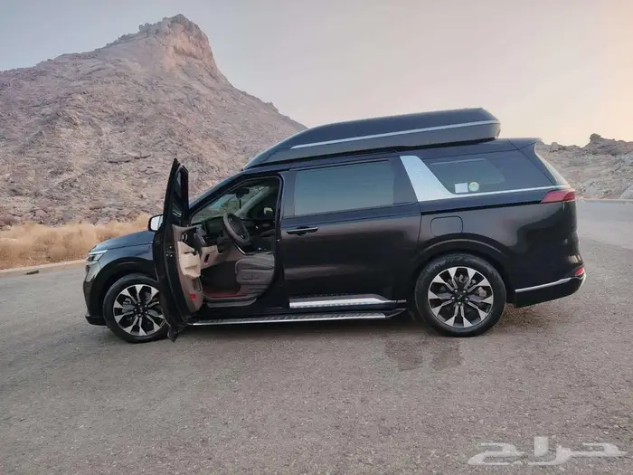 تأجير سيارة فخمة بمكة وجدة VIP مع السواق 1