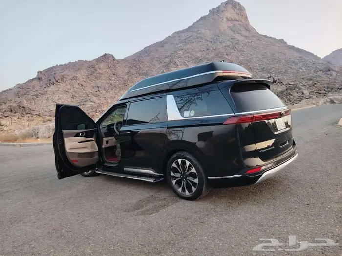 تأجير سيارة فخمة بمكة وجدة VIP مع السواق 4