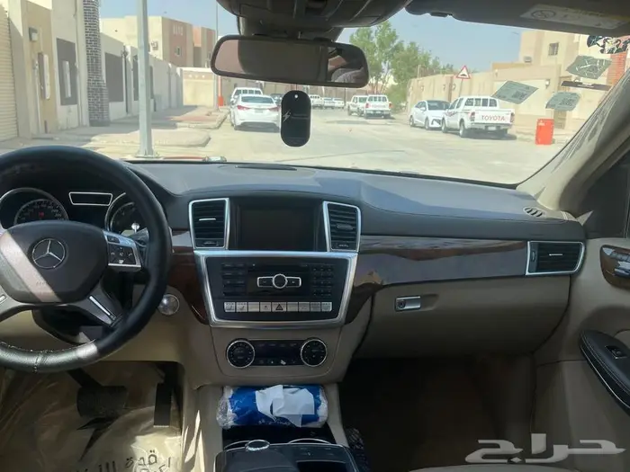 مرسيدس GL500 11