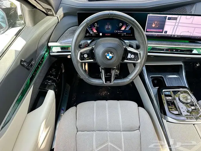 BMW 740I 2023 بسعر 323 الف واصله للبيت 15