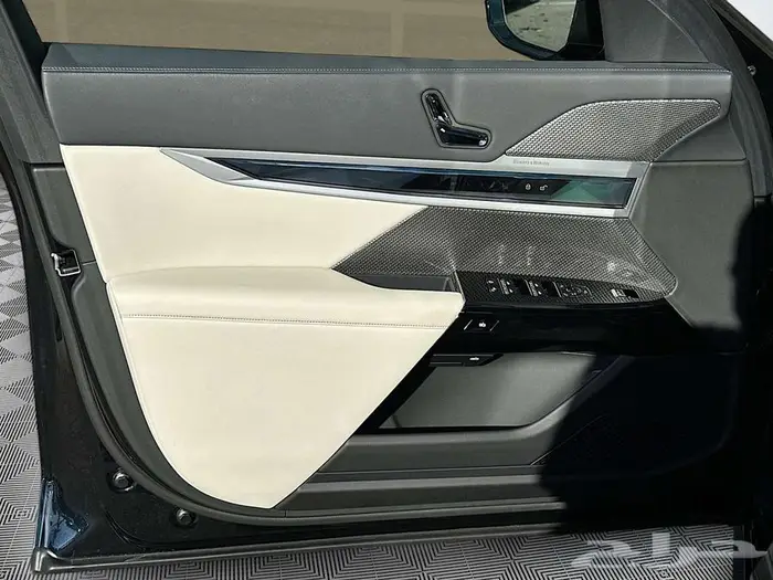 BMW 740I 2023 بسعر 323 الف واصله للبيت 11