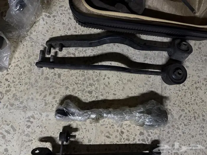 قطع لكزس 400 4