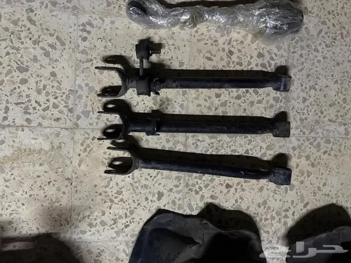 قطع لكزس 400 7