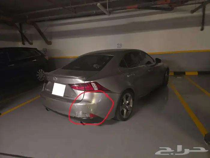 لكزس IS 350 موديل 2016 مالك واحد فقط ماشي مسافة قليلة. 0