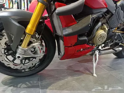 دوكاتي ستريت فايتر 2025 Ducati Streetfighter V4S index