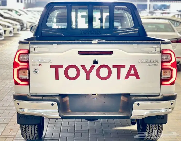 تويوتا هايلكس غمارتين S-GLX سوبر ديزل 2.4 سعودي فل كامل 8