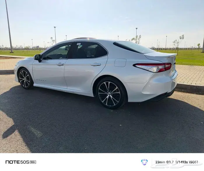 كامري فل كامل بنزين 2018 3