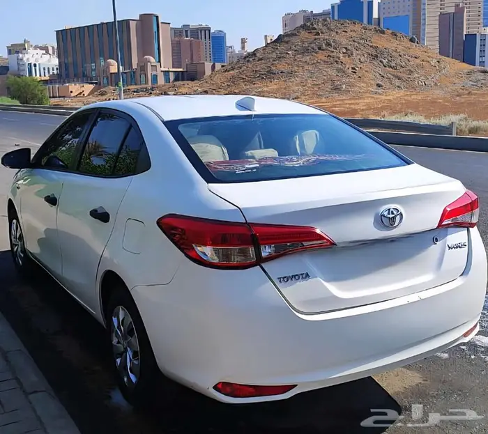 يارس 2019 جير عادي تويوتا يارس 2019 جير عادي 2