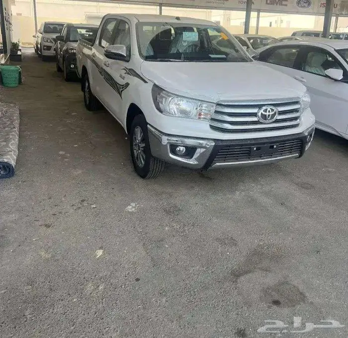 هايلوكس غمارتين اوتوماتيك جنوط بنزين كويتي 2025 1