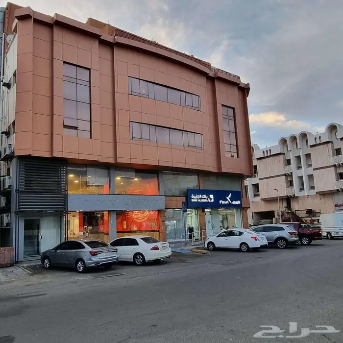 شقة مميزة للايجار حى السلامة جدة 33