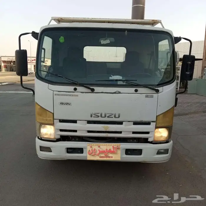 ايسوزو دينا تيربو شاص 5 متر 2011 0