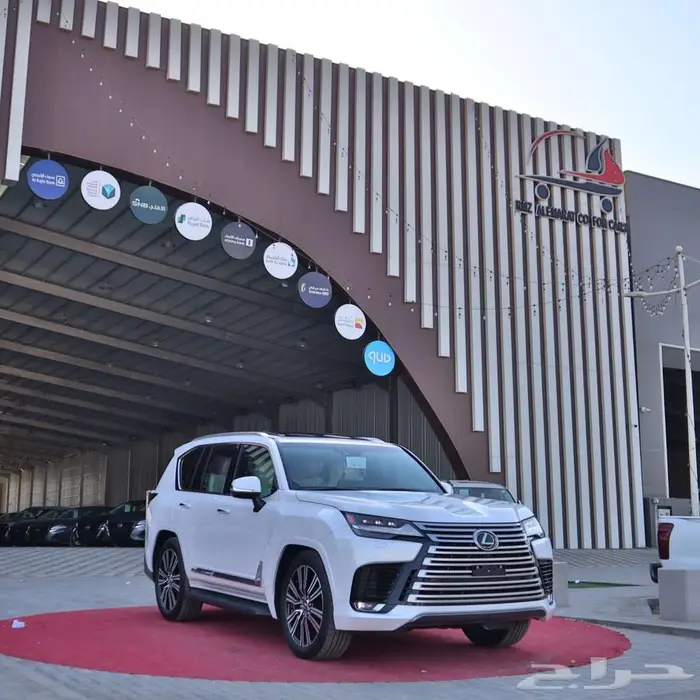 لكزس ( BB) 600 LX فل كامل 2025 سعودي مبيعات البنوك 2