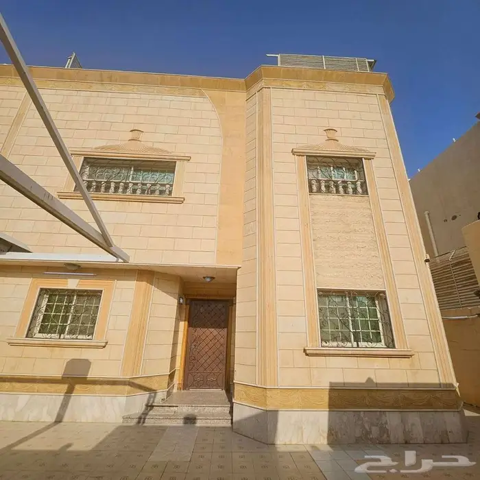 فلة دوبليكس مرهونة للبيع او التنازل في المدينة المنورة 0