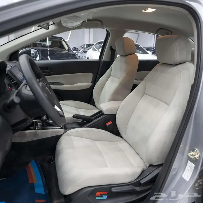 هوندا سيتي DX موديل 2024 مستعمل 7