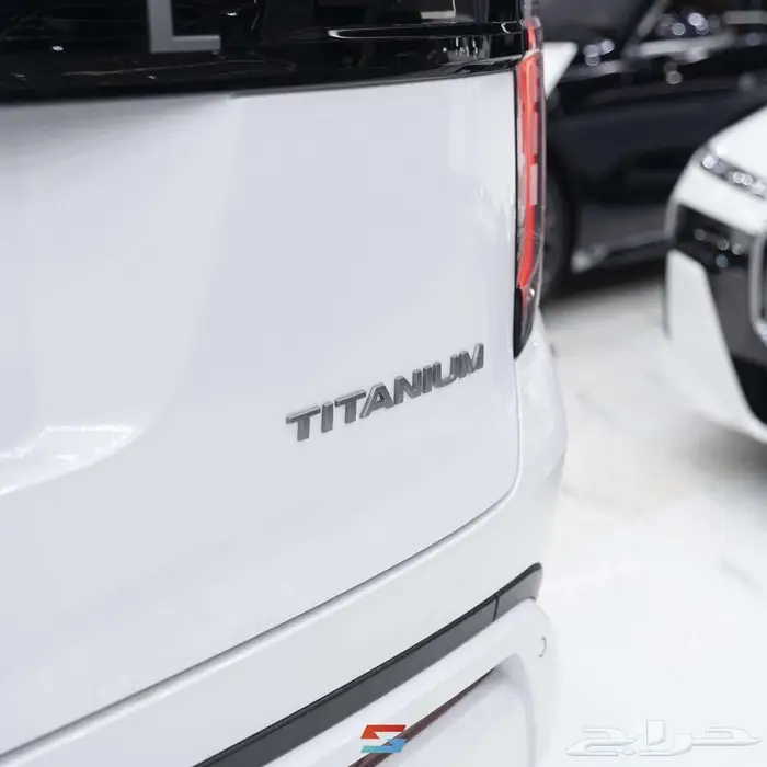 نيسان باترول تيتانيوم موديل 2025 4