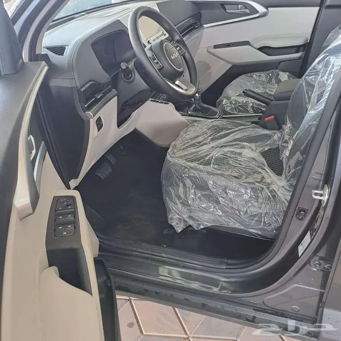 عرض خاص كيا كارنز استاندر مطور 2025 4