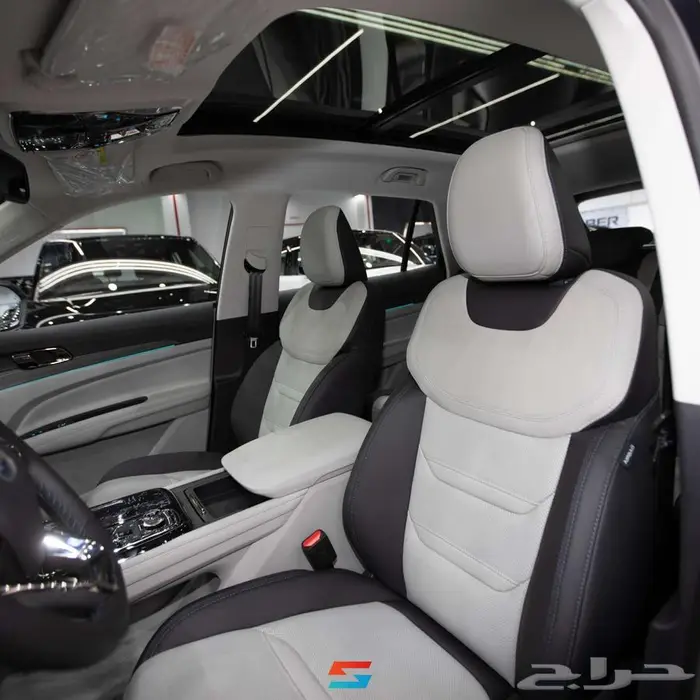 فورد تيريتوري تيتانيوم موديل 2025 7