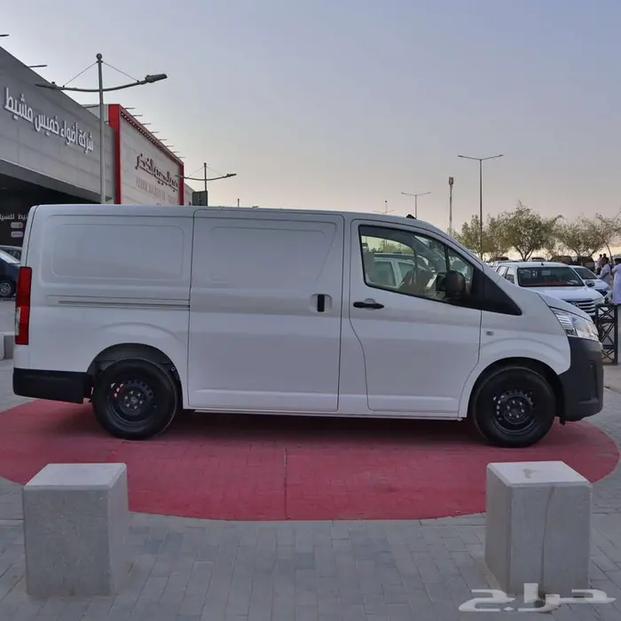 باص فان هايس بضاعه موديل2026 ديزل قير عادي سعودي 8