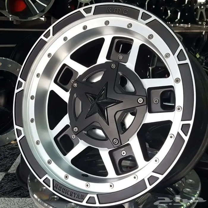 يتوفر لدينا جنوط فورد رابتر 10